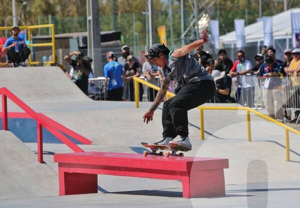Crónica / XII Juegos Suramericanos Asunción 2022: La competencia se inició con el skateboarding