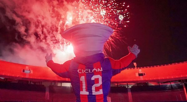 Una leyenda sudamericana saludó a Cerro Porteño por su aniversario