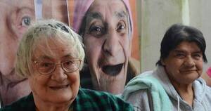 La Nación / Agasajan a abuelos en el “Día internacional de las personas mayores”