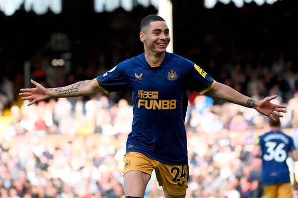 Miguel Almirón firma golazo y doblete en la Liga Premier inglesa - Fútbol Internacional - ABC Color