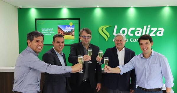 La Nación / Inauguración de Localiza Rent a Car