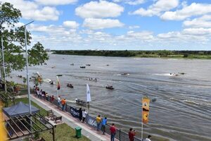 Fiesta a orillas del río Paraguay: anuncio del inicio de proyecto para costanera en Puerto Antequera y exitosa competencia de pesca - Nacionales - ABC Color