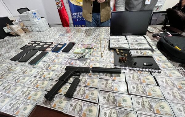Imputaron a extranjeros que tenían USD 4 millones falsos y que fingían ser de la guerrilla colombiana - Megacadena — Últimas Noticias de Paraguay