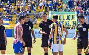 Luqueño, vicecampeón de la Intermedia 2022 •