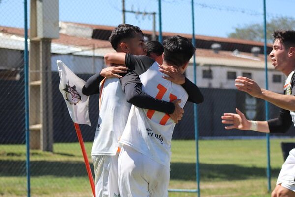 General Díaz sigue en carrera por volver a la Intermedia