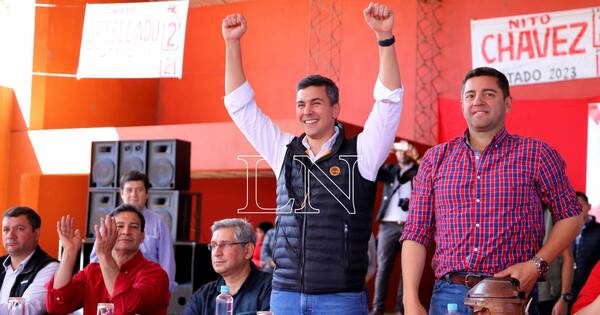 La Nación / Santiago Peña: “Nos sentimos optimistas de que hoy contamos con la preferencia de la mayoría del electorado”