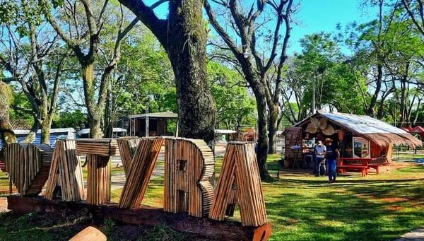 La “Expo Cuero” volvió con todo a la ciudad de Atyrá - Cultura - ABC Color