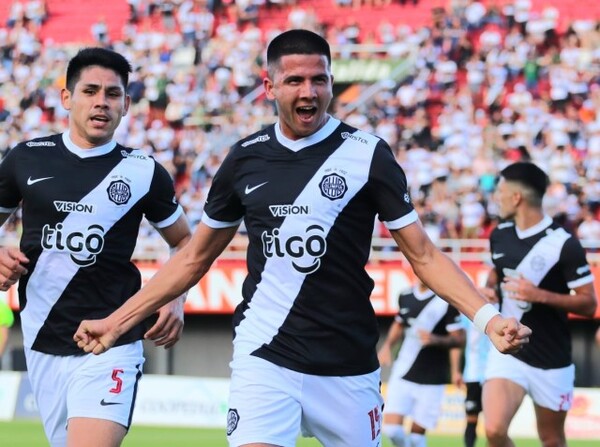 Olimpia festejó en Ciudad del Este - APF