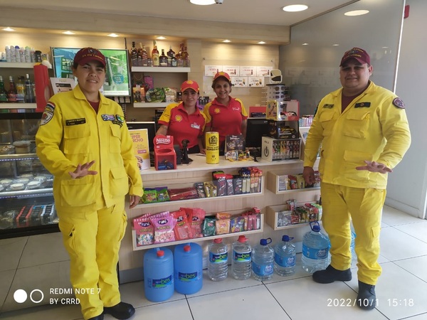 Bomberos amarillos pusieron en marcha su colecta anual | 1000 Noticias