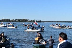 Concurso de pesca del dorado se realizó con brillo en Ayolas - Nacionales - ABC Color
