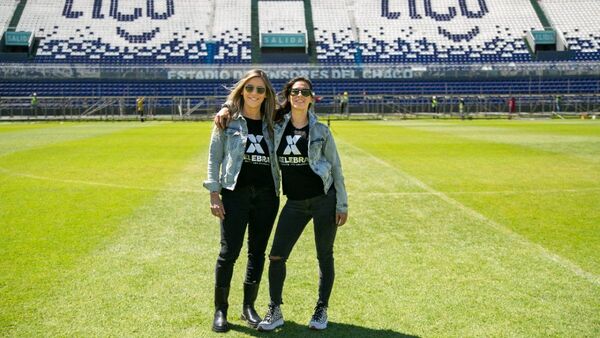 Nicole  y Xenia, las creadoras de la gran apertura de Odesur