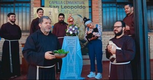 Franciscanos Capuchinos realizan tradicional bendición de mascotas - Megacadena — Últimas Noticias de Paraguay