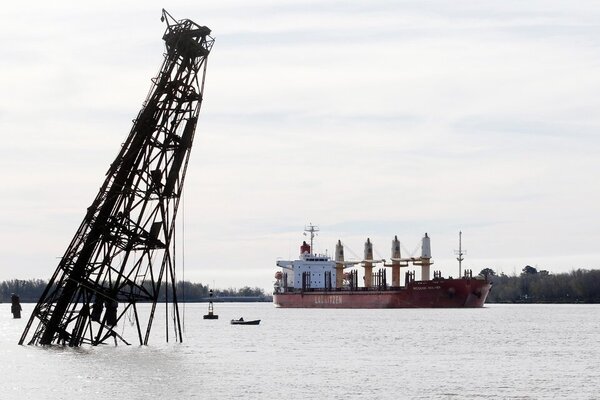 Cobro de peaje en hidrovía de Argentina: “Va en contra del espíritu del Mercosur”, dice empresario