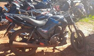 Motociclista borracho ocasiona choque