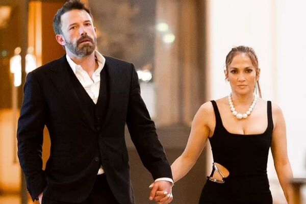 A un mes de casados: JLo y su ména estarían separados, uno de ellos dejó la mansión