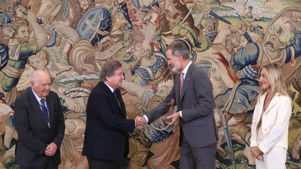 Empresario colombiano Jaime Gilinski recibe reconocimiento del rey de España