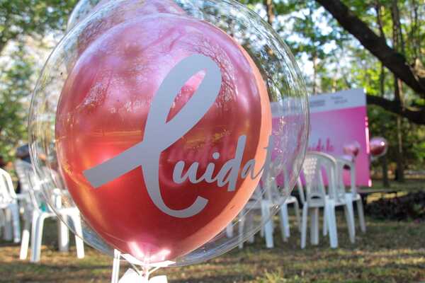 COMENZÓ LA CAMPAÑA “OCTUBRE ROSA” POR PARTE DE LA FUNDACIÓN LAZOS DEL SUR