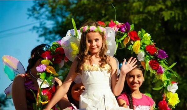 Desfile de Primavera y la Juventud  a partir de las 09:00 horas por las calles de Pedro Juan