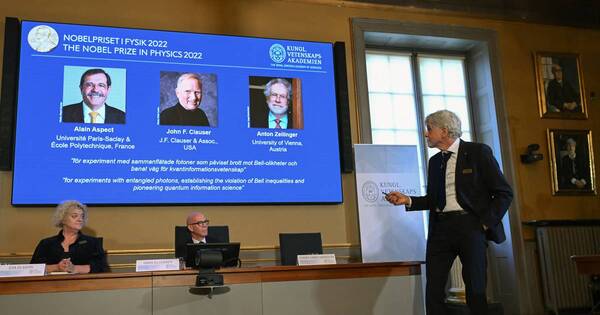 La Nación / Pioneros de la mecánica cuántica ganan el Nobel de Física