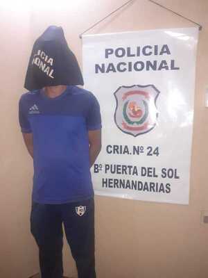 Detienen a un ñato que habría raptado a su hijastra de 13 años - La Clave