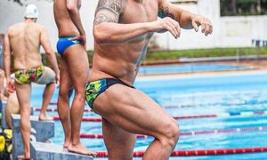 Prono bate récord sudamericano y es finalista
