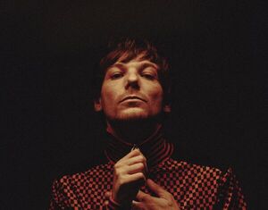 Louis Tomlinson estrenó una versión de “Bigger Than Me” en vivo en Milán