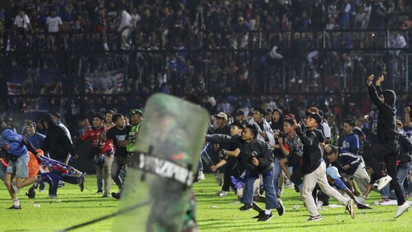 UEFA decreta minuto de silencio por la tragedia en Indonesia - El Independiente