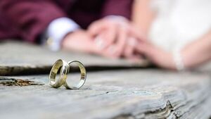 No habrá boda para morosos que figuran en la lista negra