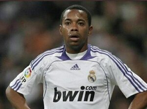 Italia pide a Brasil la extradición de Robinho, condenado a 9 años de cárcel por violación