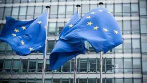La economía de la UE reduce su crecimiento en 2022 y se debilitará en 2023 - Revista PLUS