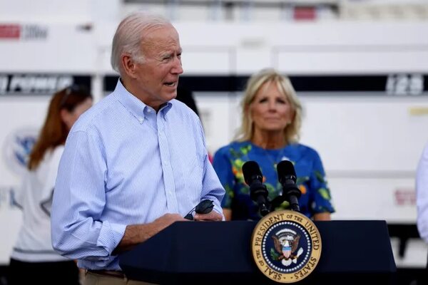 Biden comunica a Zelensky nueva ayuda militar por 625 millones de dólares - Mundo - ABC Color