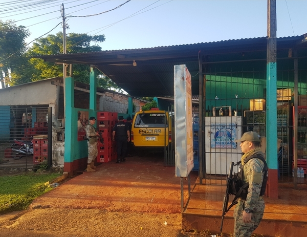 Buscan a dueño de bodega y su sobrino por intento de homicidio en Presidente Franco