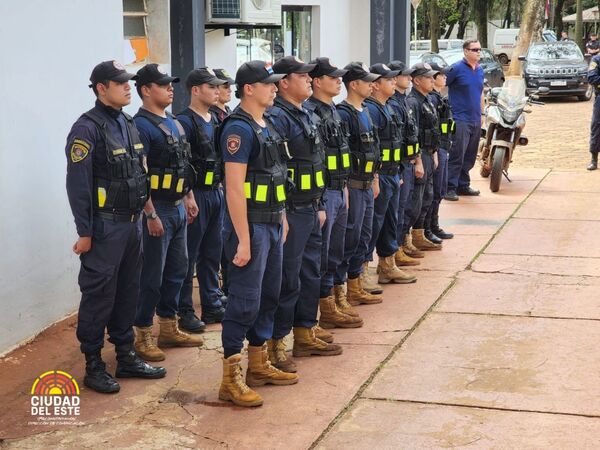 Nuevos agentes se suman a la Policía Municipal de Tránsito - La Clave