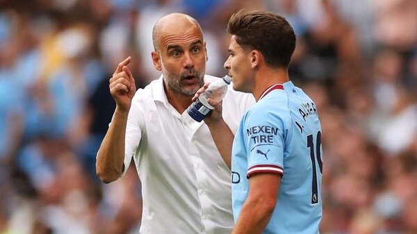 Premier League La recomendación del Kun Agüero a Guardiola sobre Julián Álvarez