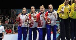 La Nación / ASU 2022: las ‘kuña mbarete’ debutaron en Baloncesto 3x3 y se alzaron con medalla de plata