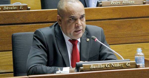 La Nación / “Copaco prácticamente está en quiebra y cada día contrata más funcionarios”, dice Bachi Núñez