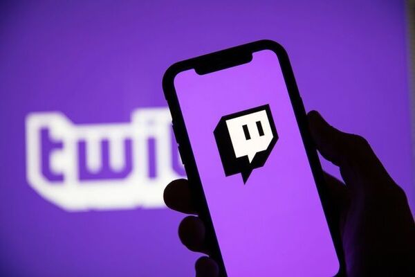Rusia multa a Twitch por no eliminar "falsedades" sobre campaña en Ucrania - Revista PLUS