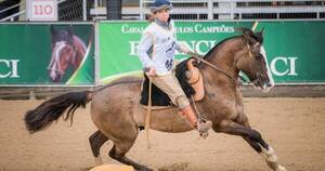 La Nación / Paraguaya de 13 años representó al país en competencia internacional de caballos