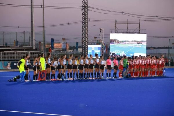 Hockey sobre césped: Doloroso debut en femenino - Polideportivo - ABC Color