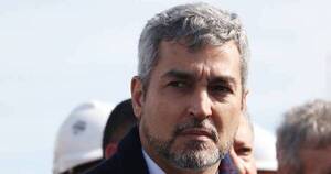 La Nación / Fugaz paso de Abdo por zona siniestrada