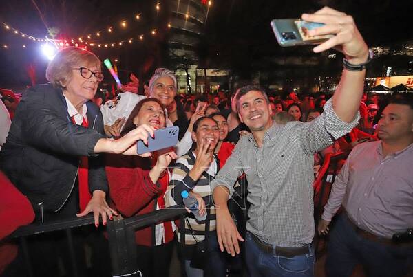 Diario HOY | Adultos mayores también tienen esperanza de un futuro mejor