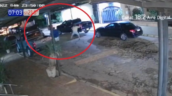 Agreden brutalmente a bombero en Lambaré | Noticias Paraguay