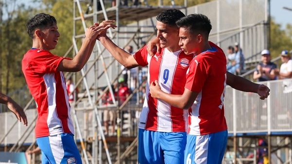 La Albirrojita aplastó a Perú en su estreno en Odesur | Noticias Paraguay