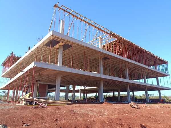 Construcción del Gran Hospital del Sur supera el 10% de avance