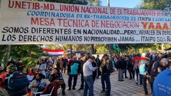 Ejecutivo veta totalmente ley de indemnización a los ex obreros de Itaipú