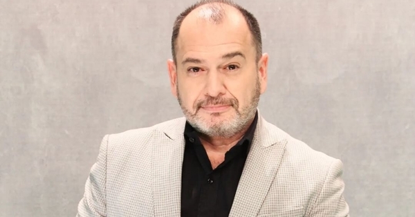 ¿La conocen? Carlos Troche presume al amor de su vida