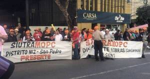 La Nación / Funcionarios del MOPC piden mejora salarial y seguro