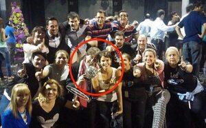 Diario HOY | Tras criticar su ombligo: Saltan fotos de Eva Rodríguez junto al padre de Tini, Ale Stoessel