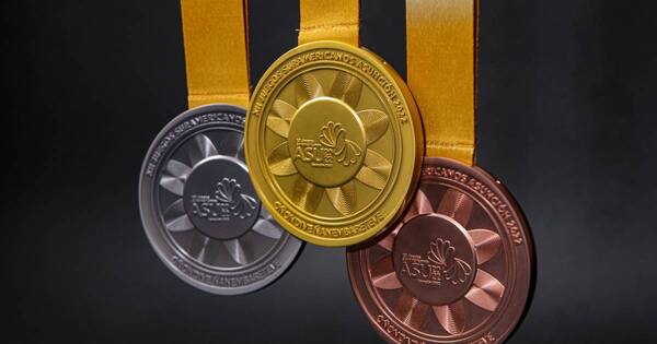 La Nación / Filigrana y frase en guaraní, sello nacional para las medallas de ASU 2022