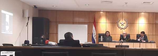 Infeliz que abusó de hijastra menor ligó 10 años de condena durante juicio oral - La Clave